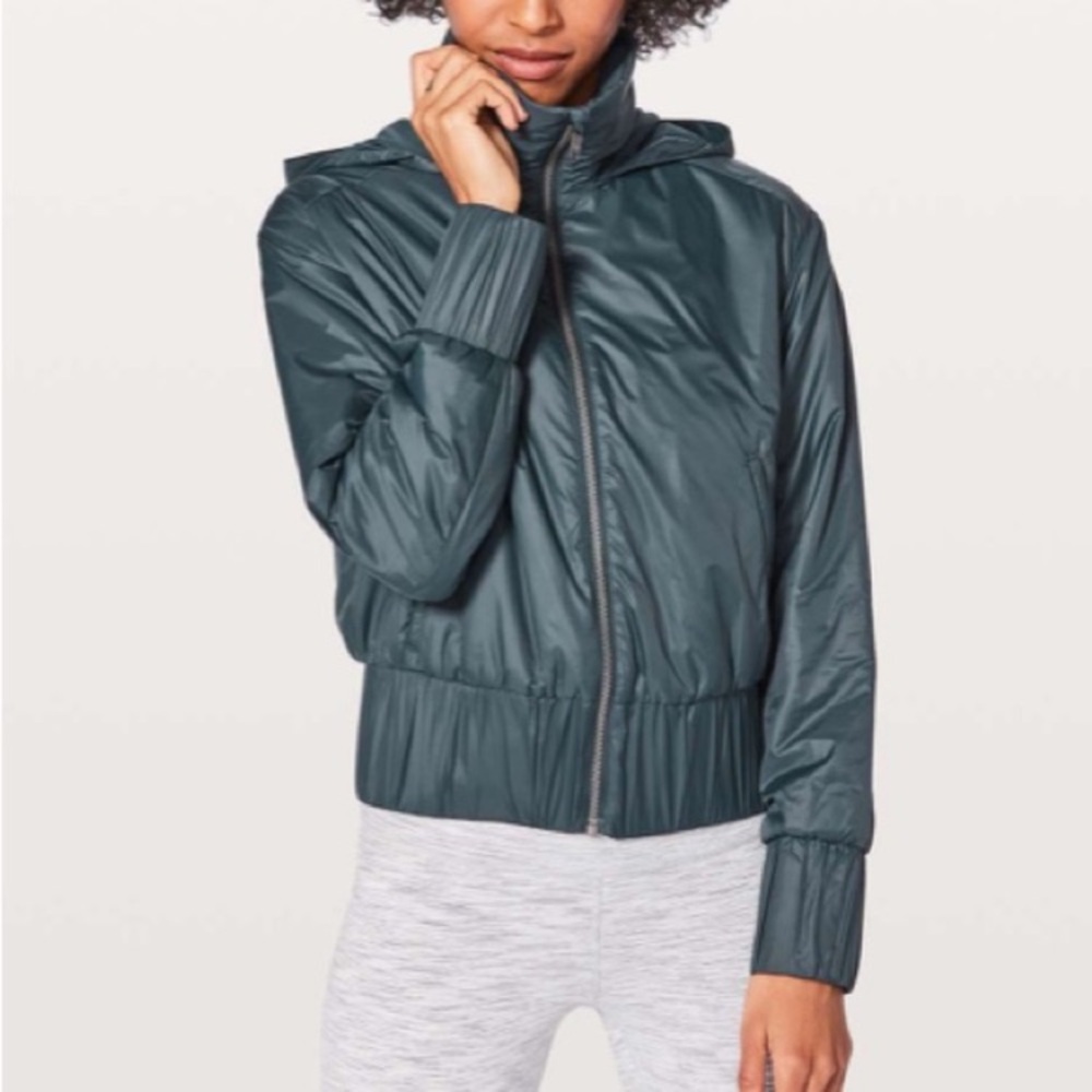 Lululemon Gather And Go bomber jacket size 4 nocturnal teal